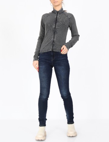 
						Bluza Only, gri inchis
