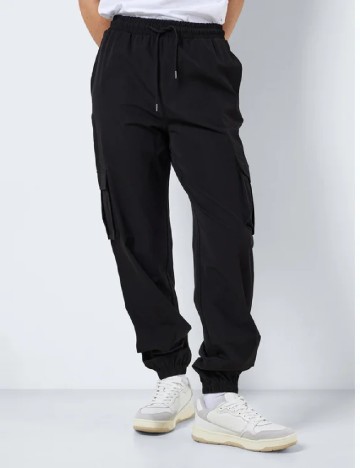 
						Pantaloni Noisy May, negru