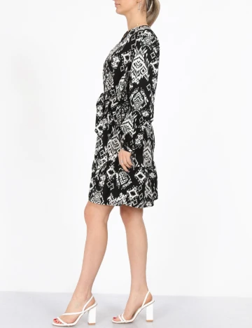 Rochie scurta Jacqueline de Yong, negru Negru
