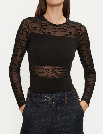 
						Body Only, negru