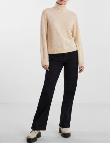 
						Pulover Pieces, crem