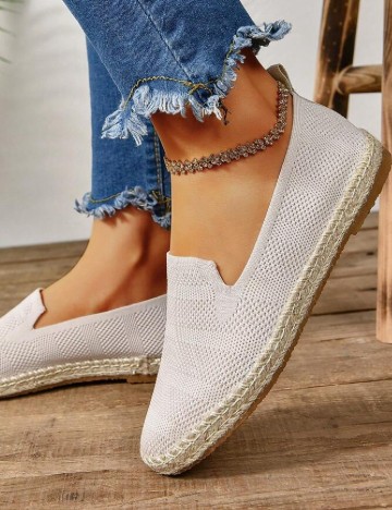 
						Espadrile SHEIN, ecru