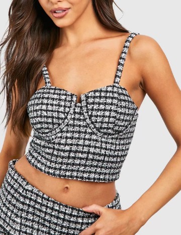 
						Top Boohoo, alb/negru