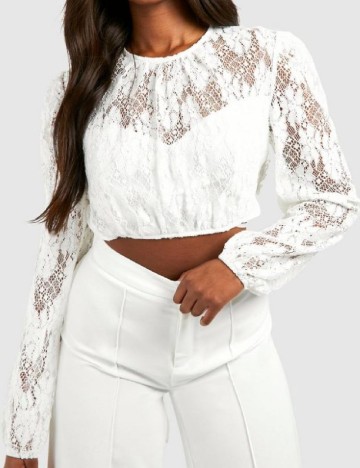 
						Top Boohoo, alb