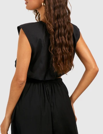 Top Boohoo, negru
