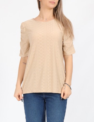 
						Bluza Only, crem