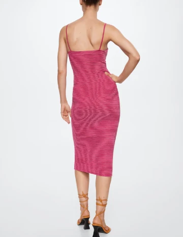Rochie medie Mango, roz