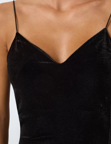 Rochie medie Noisy May, negru