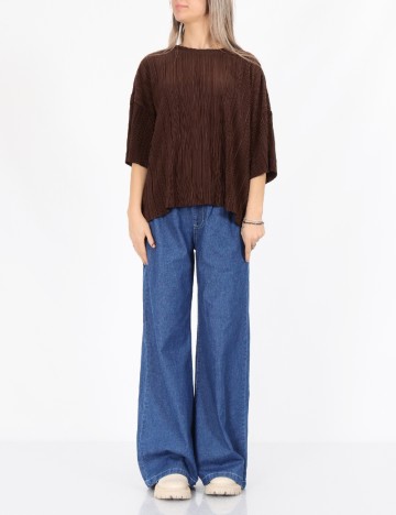 
						Tricou Only, maro