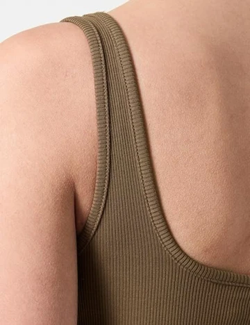 Maiou Vero Moda, maro