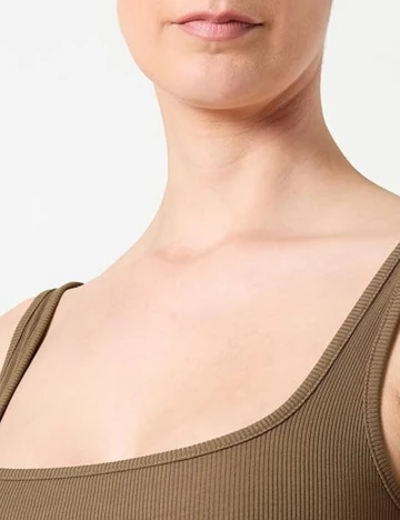 Maiou Vero Moda, maro