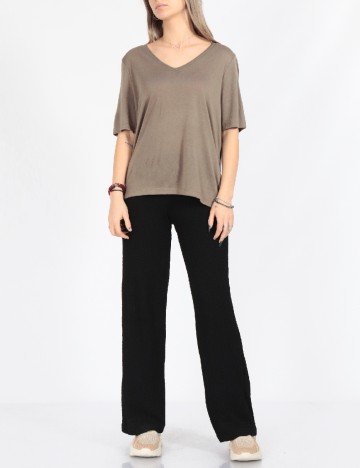 
						Bluza Only, kaki