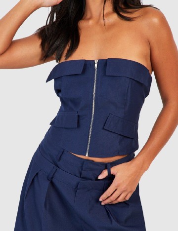 
						Top Boohoo, bleumarin