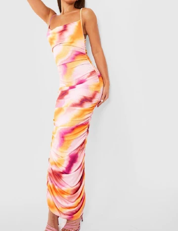 Rochie lunga Boohoo, mix culori Mix culori