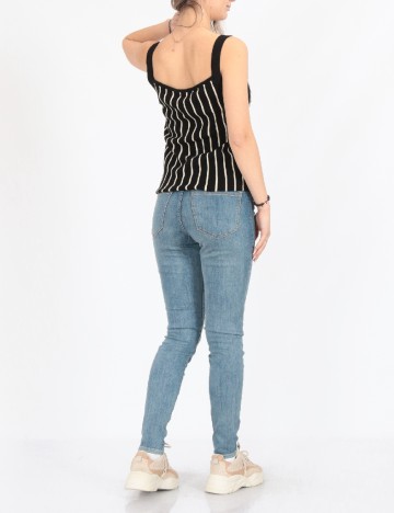 Maiou Pieces, negru
