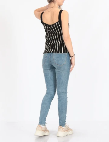 Maiou Pieces, negru