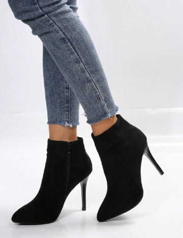 
						Botine SHEIN, negru