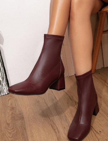 
						Botine SHEIN, visiniu