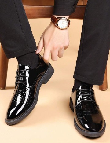 
						Pantofi SHEIN, negru