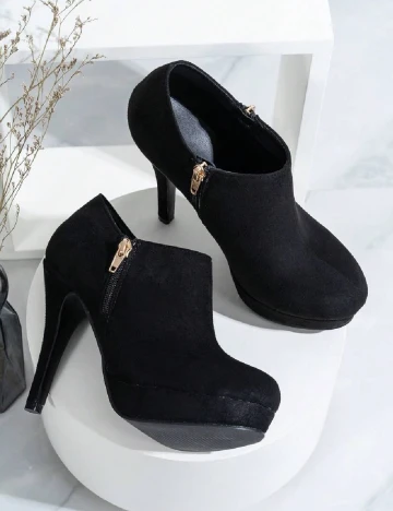 Pantofi SHEIN, negru