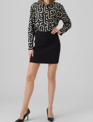 
						Fusta Vero Moda, negru