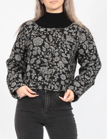 Jacheta Only, negru