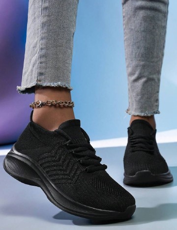 
						Adidasi SHEIN, negru