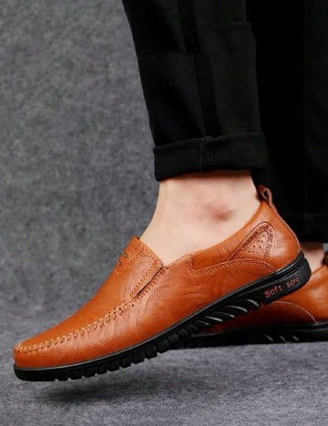 
						Mocasini SHEIN, maro