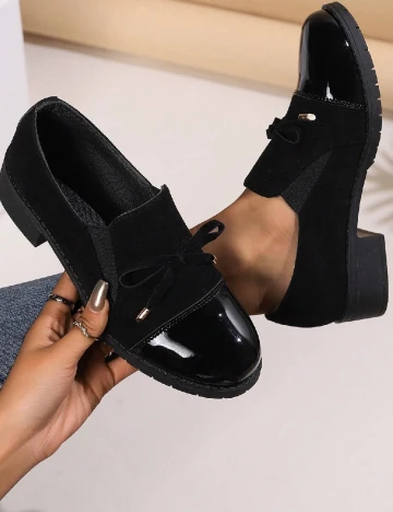 Pantofi SHEIN, negru
