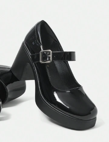 Pantofi SHEIN, negru