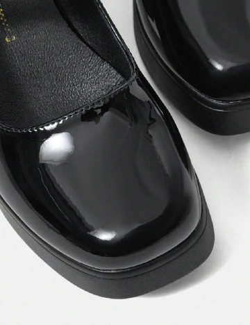 Pantofi SHEIN, negru