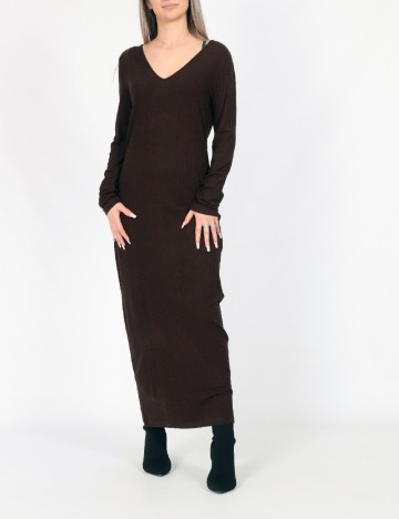 
						Rochie lunga Vero Moda, maro