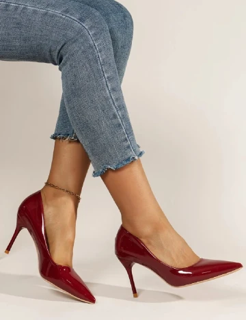 Pantofi SHEIN, visiniu