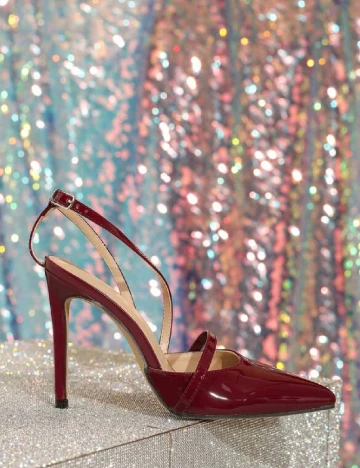Pantofi SHEIN, visiniu