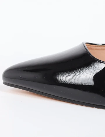 Pantofi SHEIN, negru