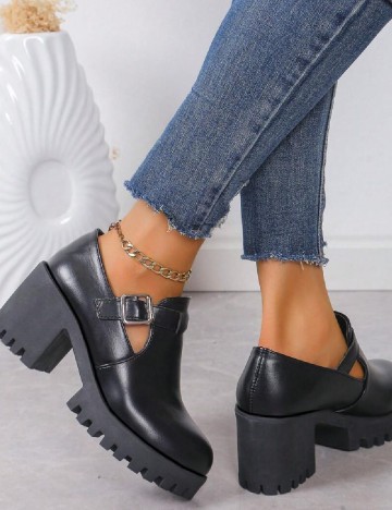 Pantofi SHEIN, negru