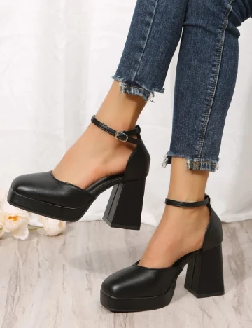 Pantofi SHEIN, negru