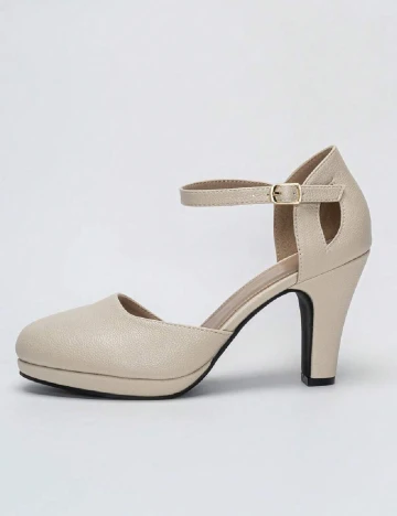 Pantofi SHEIN, crem