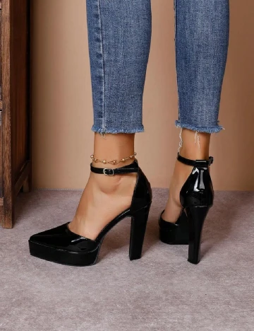 Pantofi SHEIN, negru