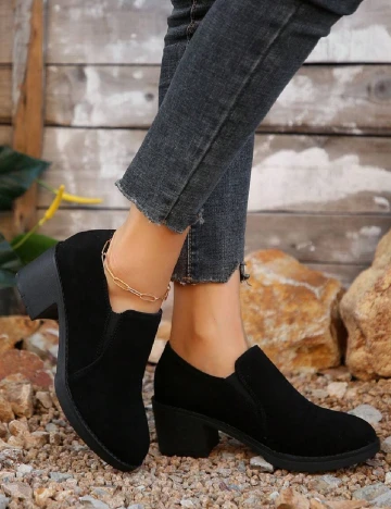 Pantofi SHEIN, negru