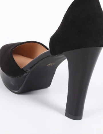 Pantofi SHEIN, negru