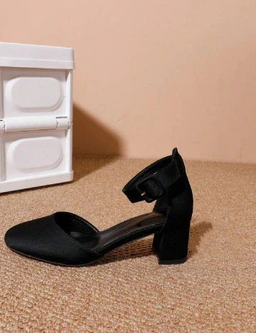 Pantofi SHEIN, negru
