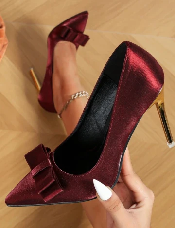 Pantofi SHEIN, visiniu
