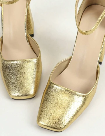 Pantofi SHEIN, auriu