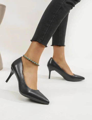 Pantofi SHEIN, negru