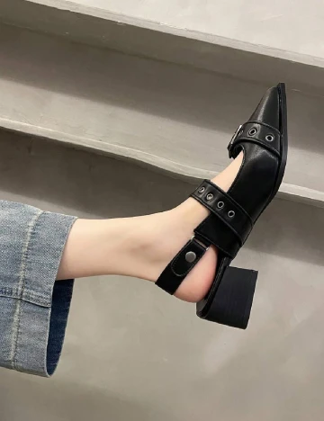 Pantofi SHEIN, negru