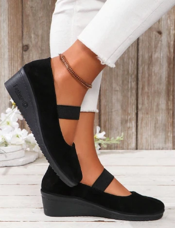 Pantofi SHEIN, negru