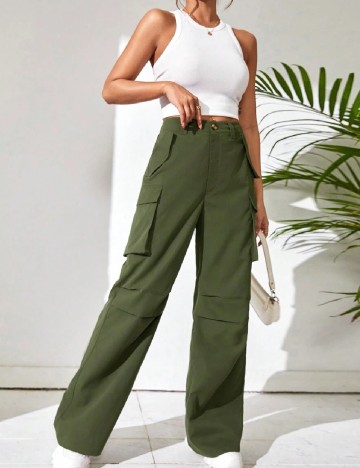 
						Pantaloni SHEIN, verde