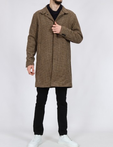 
						Palton Jack&Jones, maro