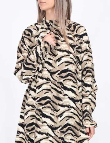 Rochie scurta Pieces, mix culori
